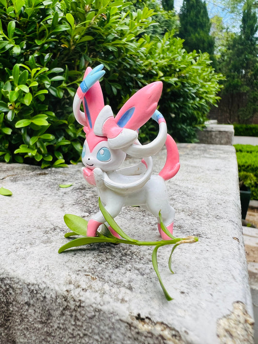 POKEMON #700 Sylveon |median