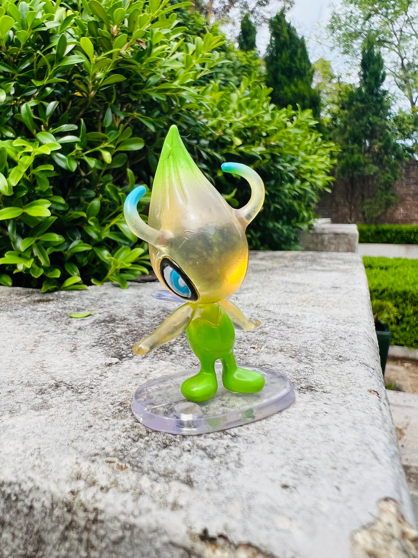 POKEMON #251 Celebi |median