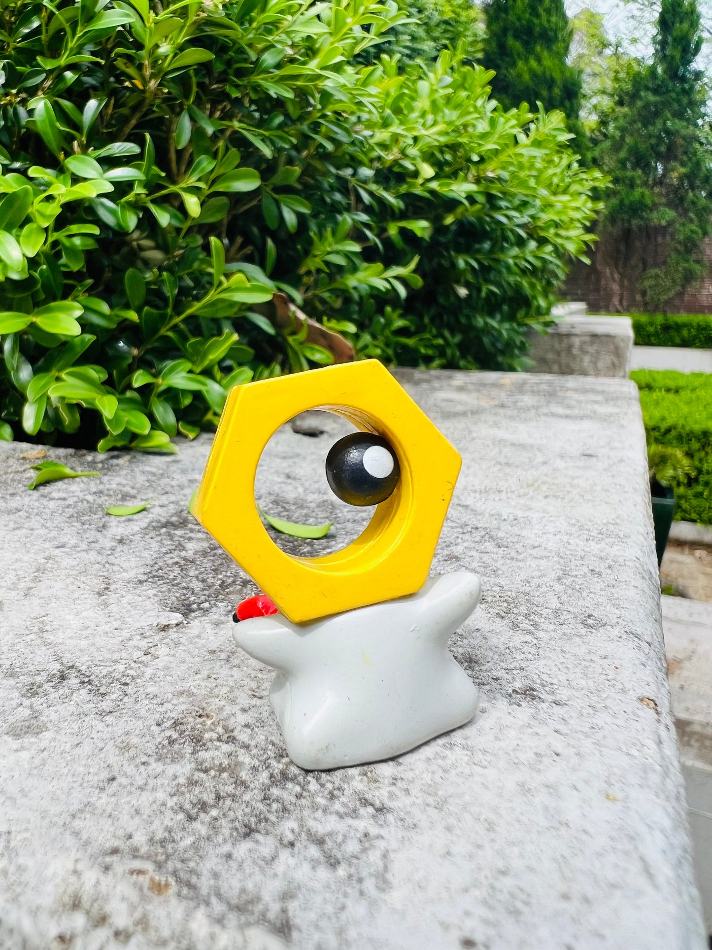 POKEMON #809 Meltan |median